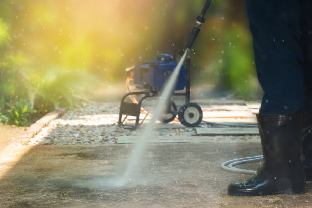 Best Spring Cleaning  in Indiantown, FL